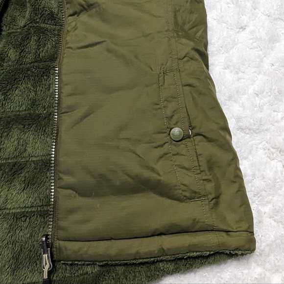 The North Face Mossbud Olive Green Reversible Fleece Lined Women's Vest Sz Small - Picture 5 of 9